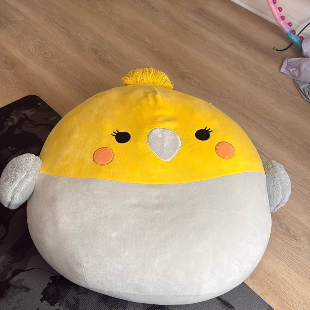 Squishmallows Charlize the beautiful cockatiel